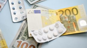 Médicaments à prix exorbitants : l’UFC-Que Choisir tire la sonnette d’alarme